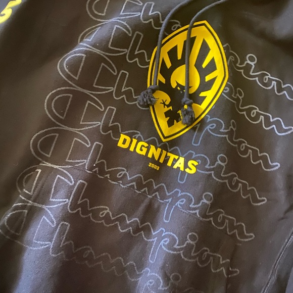 Champion hoodie - Picture 2 of 3